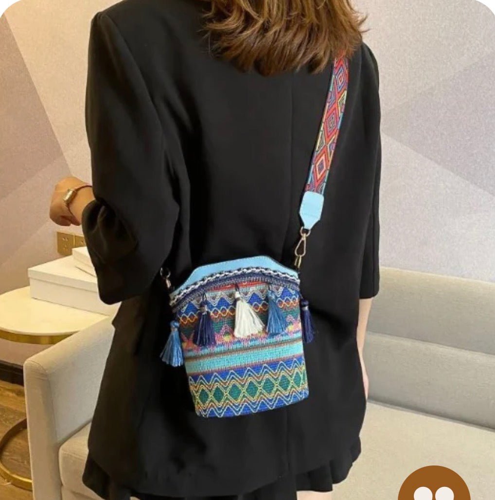 ✨ 50% RABATT 💝 Handgemachte Boho Tasche im Native Design 👜 Vintage Look, modern kombiniert & sehr beliebt 🔥