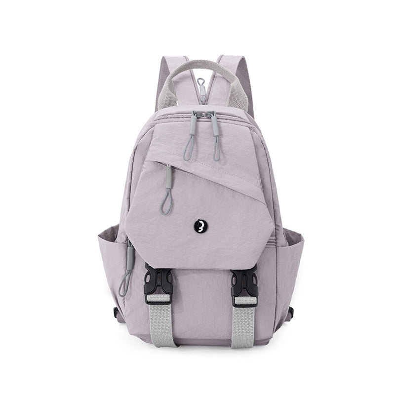 Stilvoller, leichter Rucksack mit verstellbaren Riemen