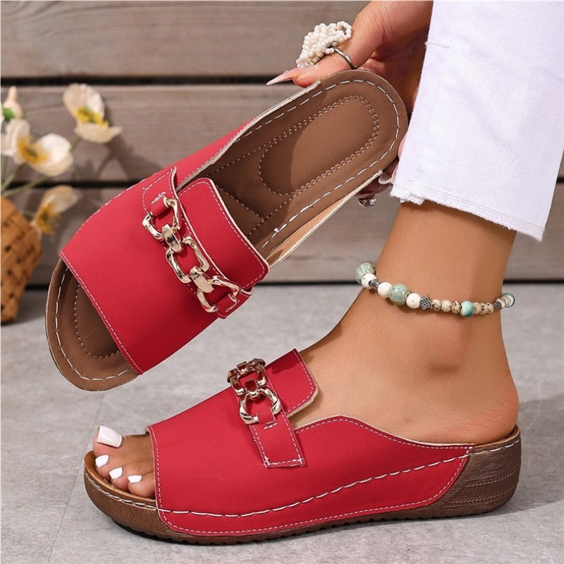 Modische Slide-Sandalen für Damen mit Kettendetail