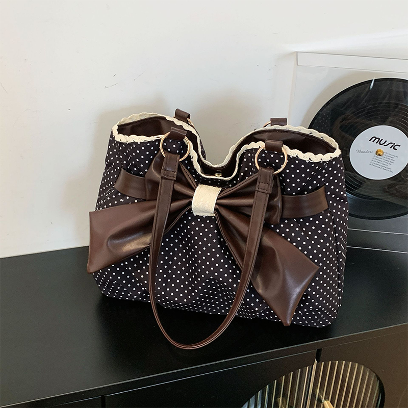 📢📢50%Rabatt!!!🎉✨Damen elegante Schultertasche mit Polka-Dots, Spitze und Schleife