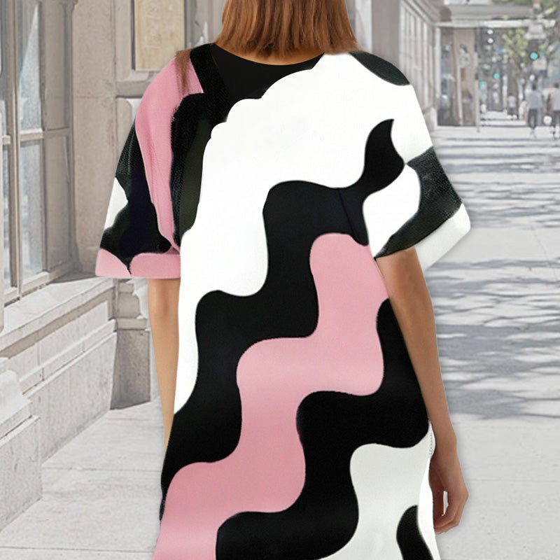 Damen Kleid mit V-Ausschnitt und kurzen Ärmeln