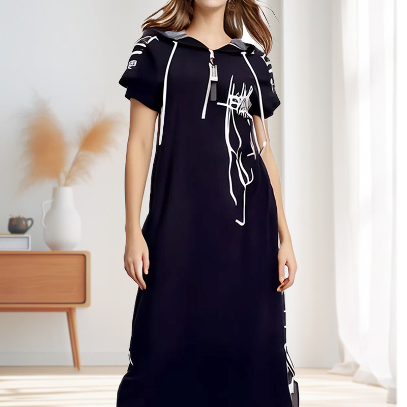 Langes stilvolles Kleid
