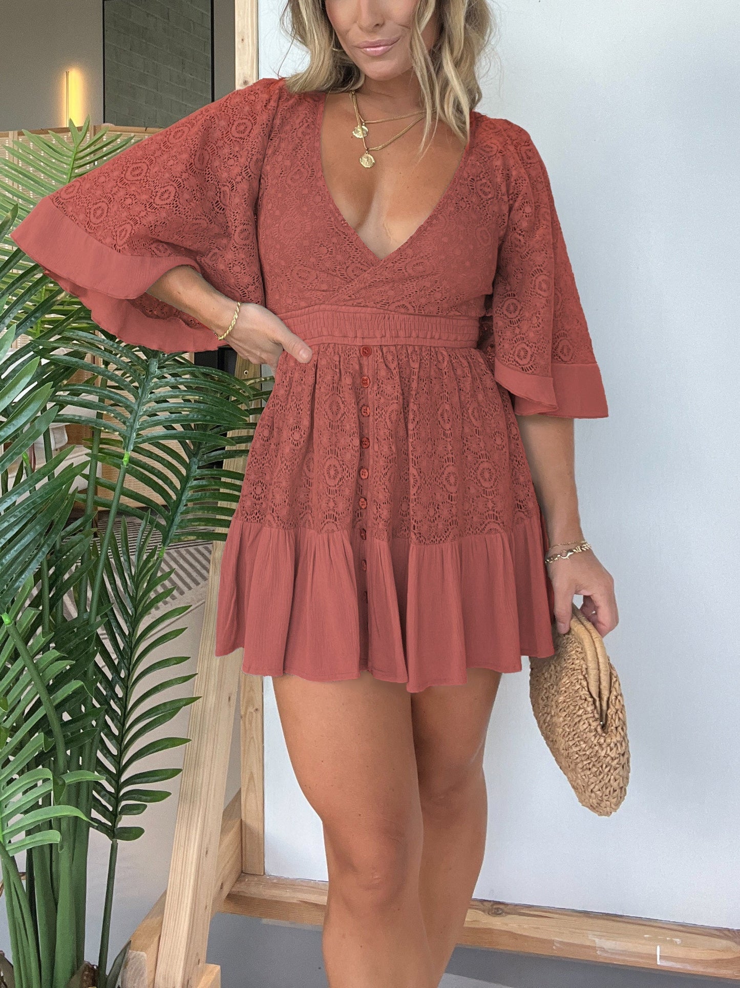 💕Spitzen-Häkel-Strampler Kleid mit offenem Rücken – zeigt eine anmutige Form!