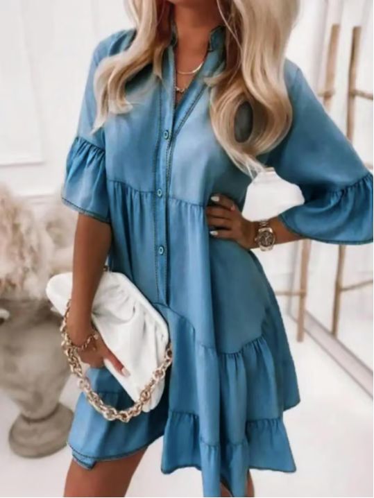 👗Sommerkleid mit Rüschenbesatz und V-Ausschnitt – Leichter Denim-Look