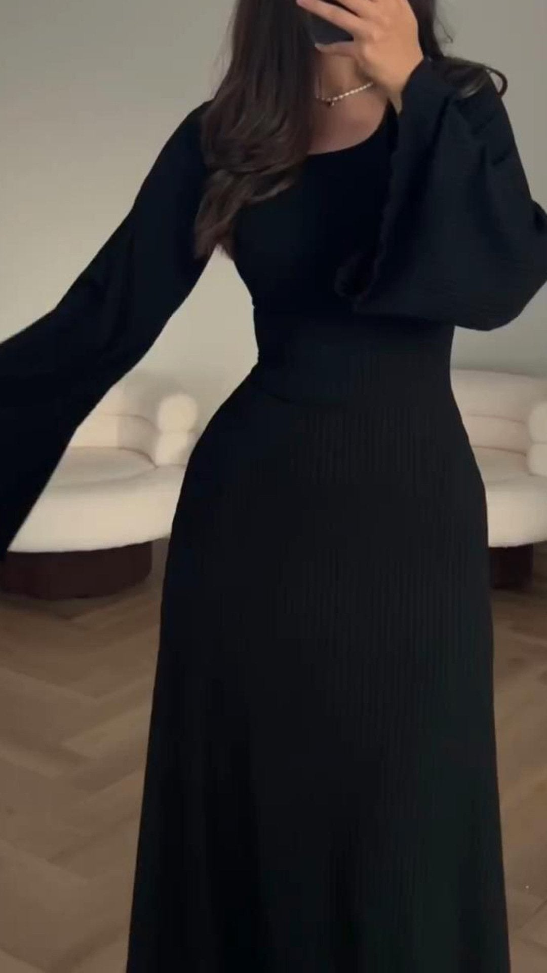 Langärmliges, Lockeres Freizeitkleid mit Schlitz