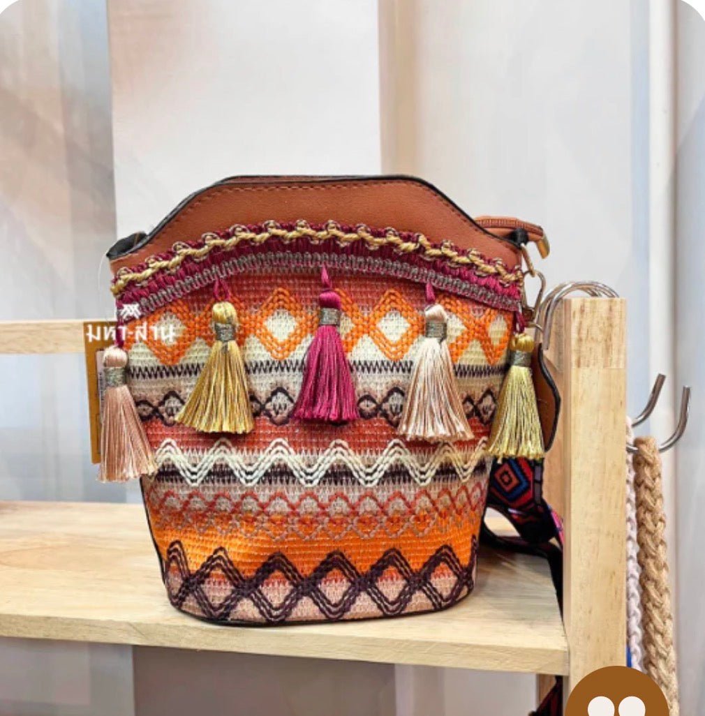 ✨ 50% RABATT 💝 Handgemachte Boho Tasche im Native Design 👜 Vintage Look, modern kombiniert & sehr beliebt 🔥