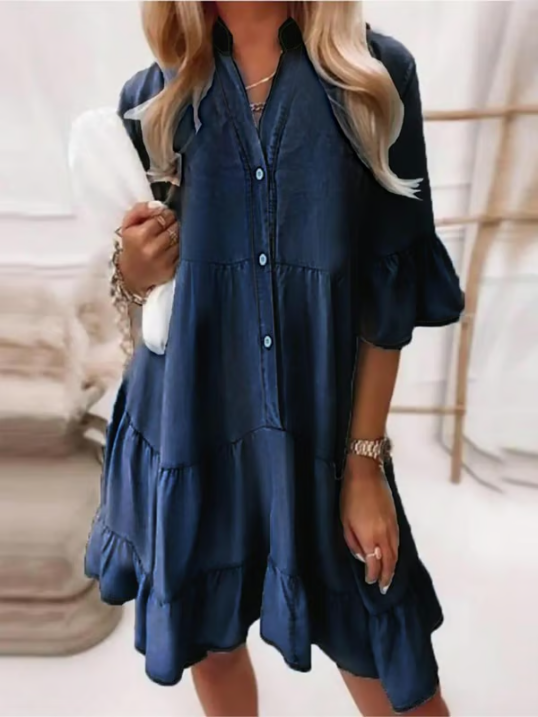 👗Sommerkleid mit Rüschenbesatz und V-Ausschnitt – Leichter Denim-Look