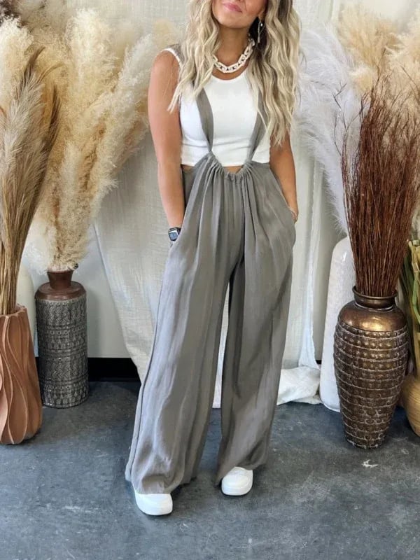 Weicher, lockerer, einfarbiger Jumpsuit mit weitem Bein