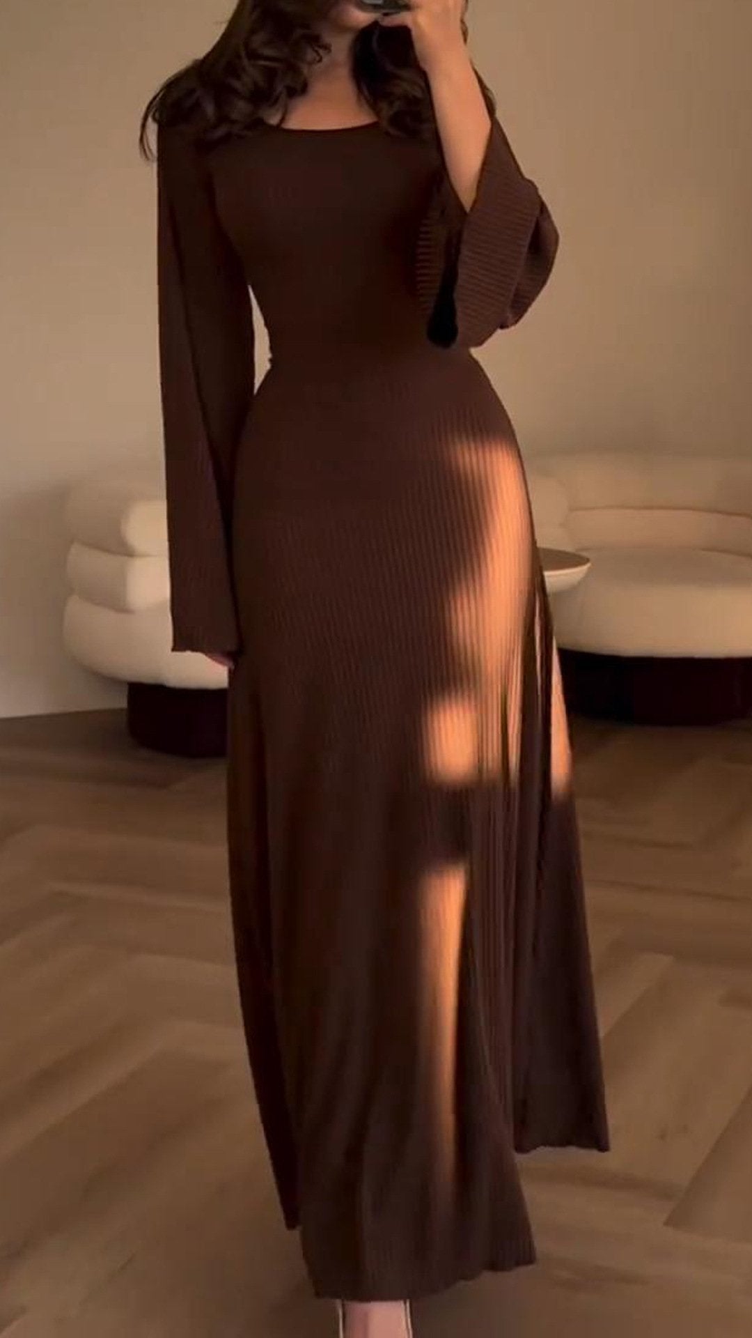 Langärmliges, Lockeres Freizeitkleid mit Schlitz