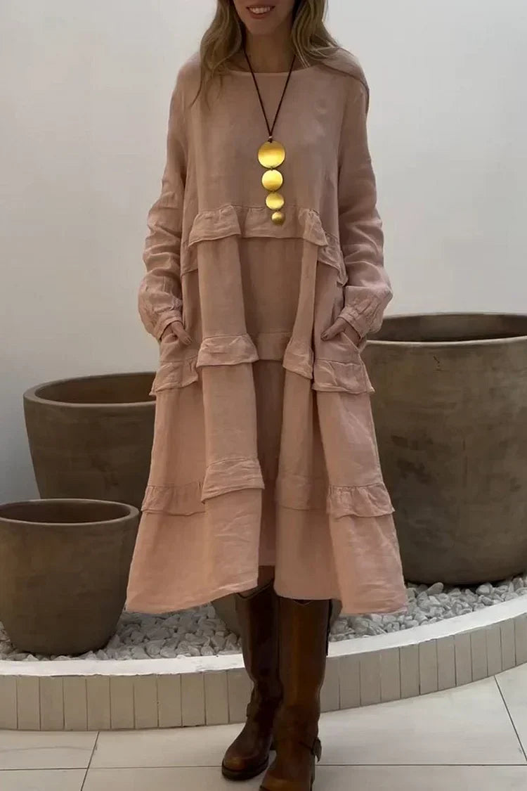 Langärmeliges Damenkleid mit Rundhalsausschnitt und Rüschenbordüre