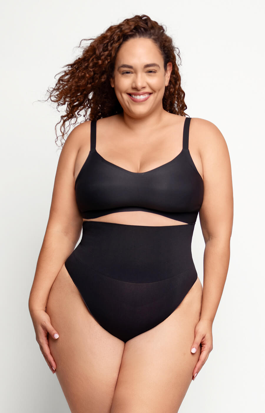 Bauchkontrollierender Shapewear-Tanga
