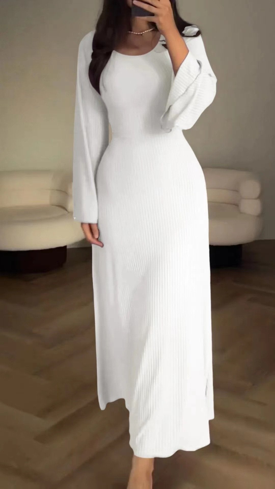Langärmliges, Lockeres Freizeitkleid mit Schlitz