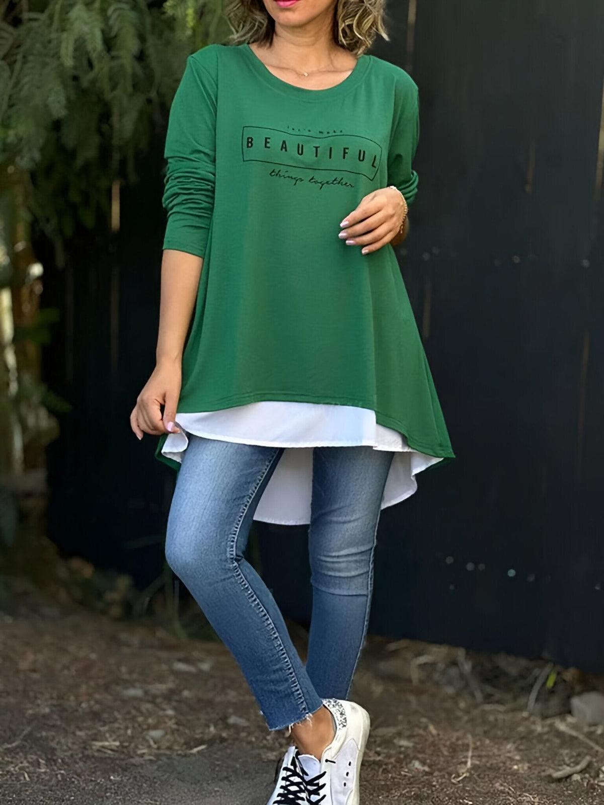 Zweiteiliges T-Shirt mit langen Ärmeln und Buchstabendruck