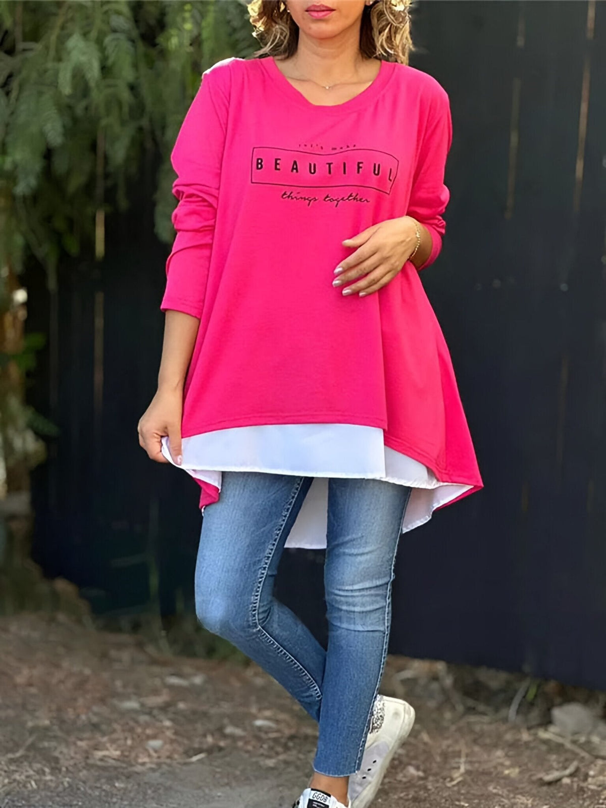 Zweiteiliges T-Shirt mit langen Ärmeln und Buchstabendruck