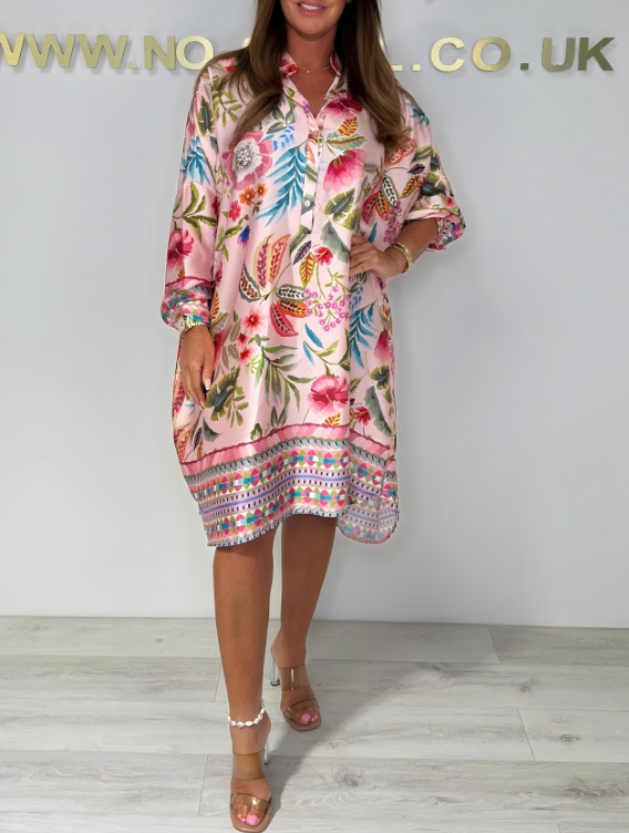 Lockeres Kleid mit V-Ausschnitt und halber Knopfleiste mit Blumenmuster