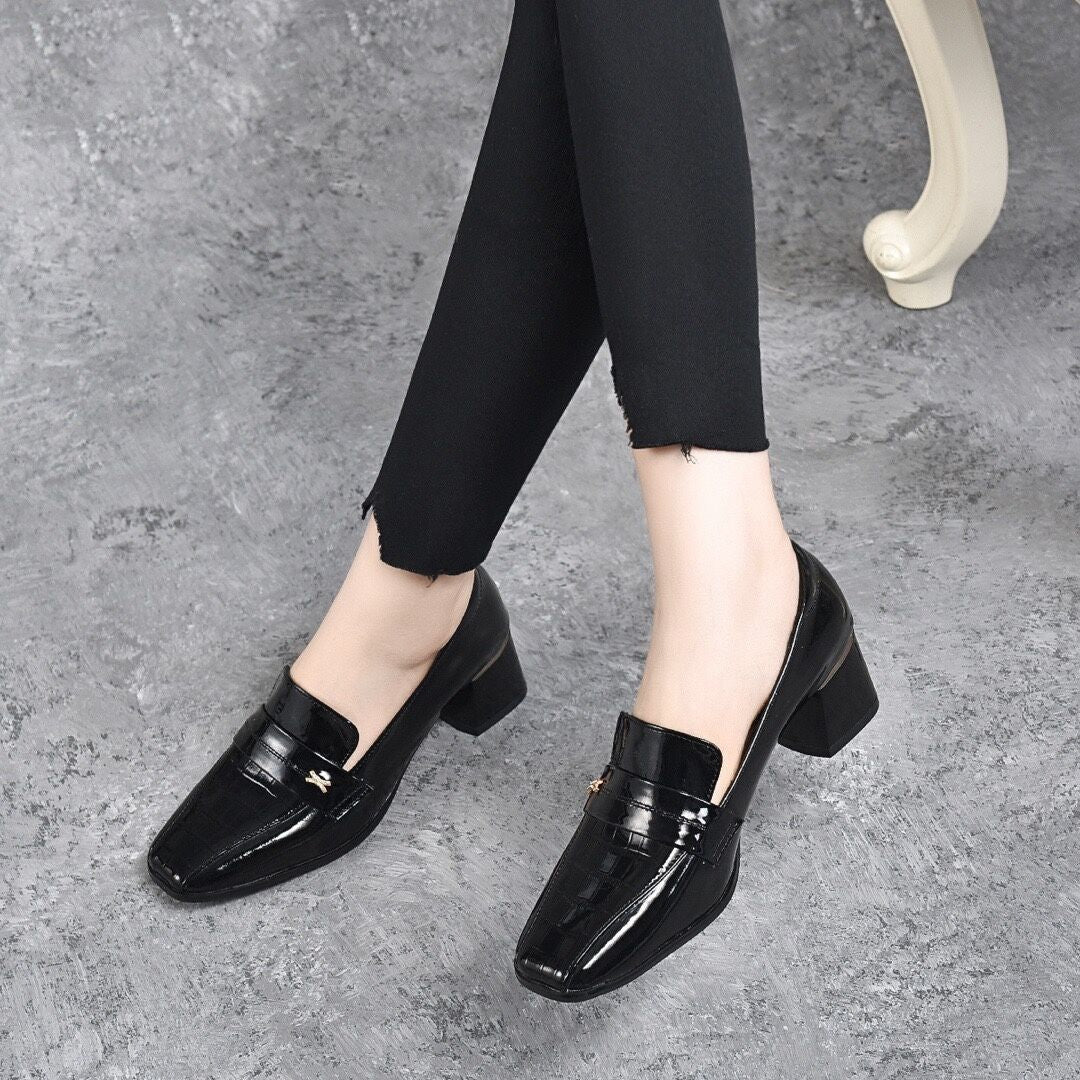 👠Damen-Slipper mit klobigem mittelhohem Absatz