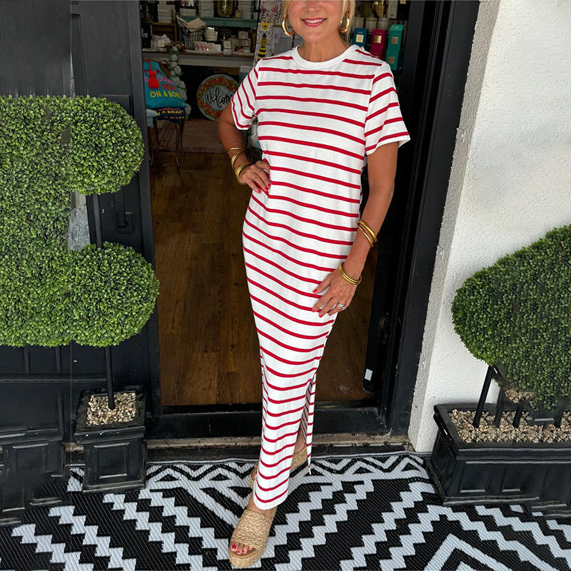 Gestreiftes Maxikleid mit Rundhalsausschnitt, Schlitz am Saum