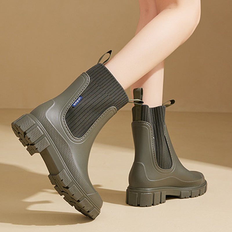 Wasserdichte rutschfeste mittelhohe Stiefel mit dicker Sohle