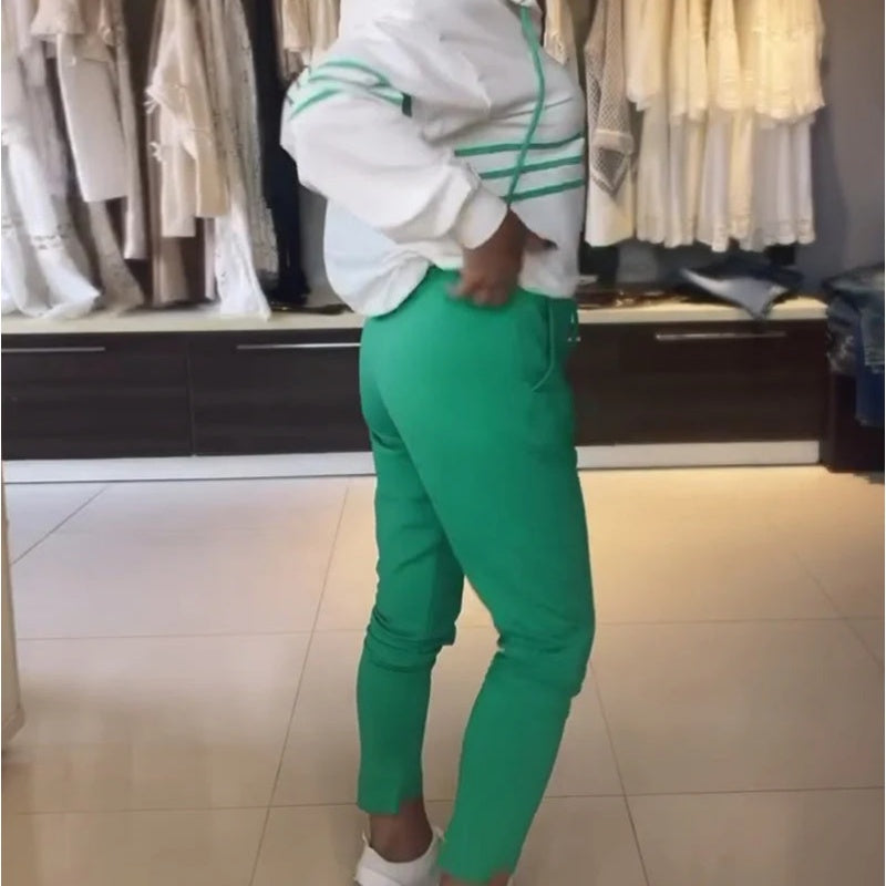 🌟2025 Neues Design🌟Set aus gestreiftem Kapuzenpullover und Hose für Damen💖