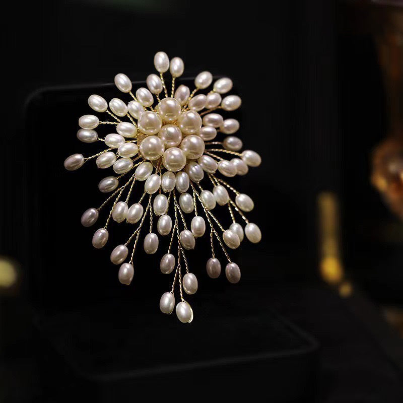 ✨Hochwertige, exquisite, handgefertigte Perlenbrosche für Damen
