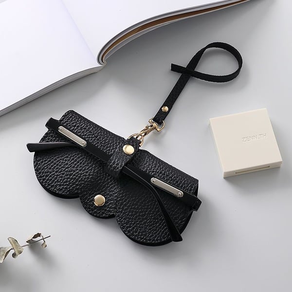 Kaufen Sie eins und erhalten Sie eins gratis✨Heißer Verkauf✨Sonnenbrillentasche aus weichem Leder👓️