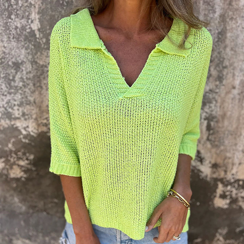 Stilvolles Stricktop mit V-Ausschnitt und Dreiviertelärmeln