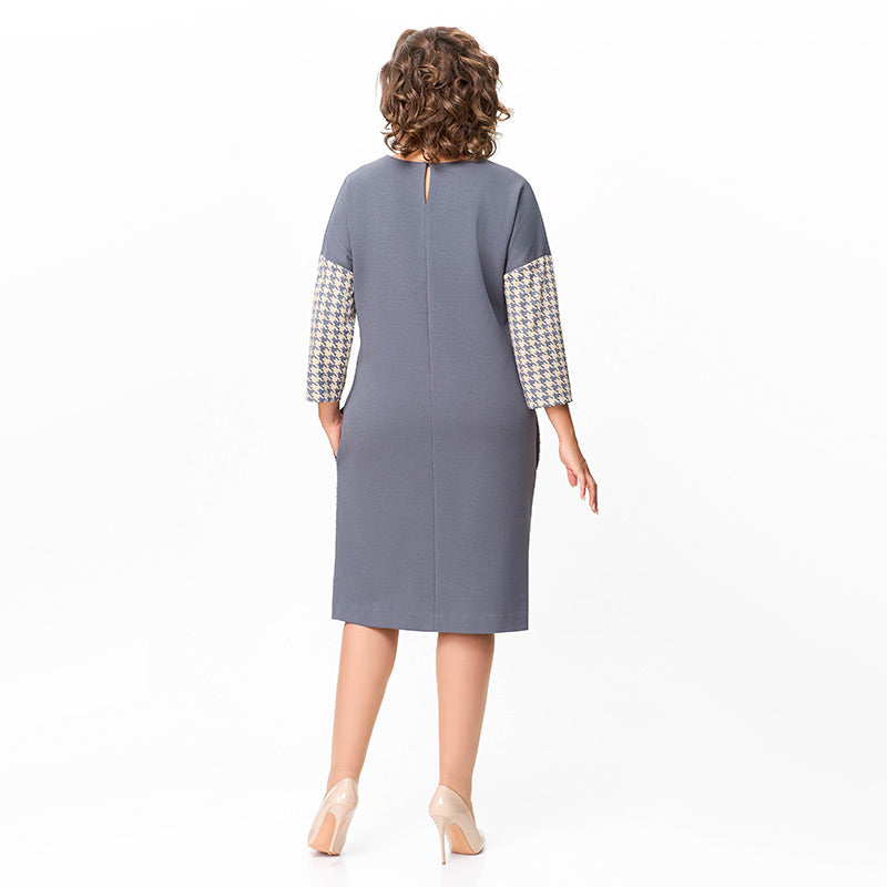 Damenkleid mit langen Ärmeln und Hahnentritt-Patchwork