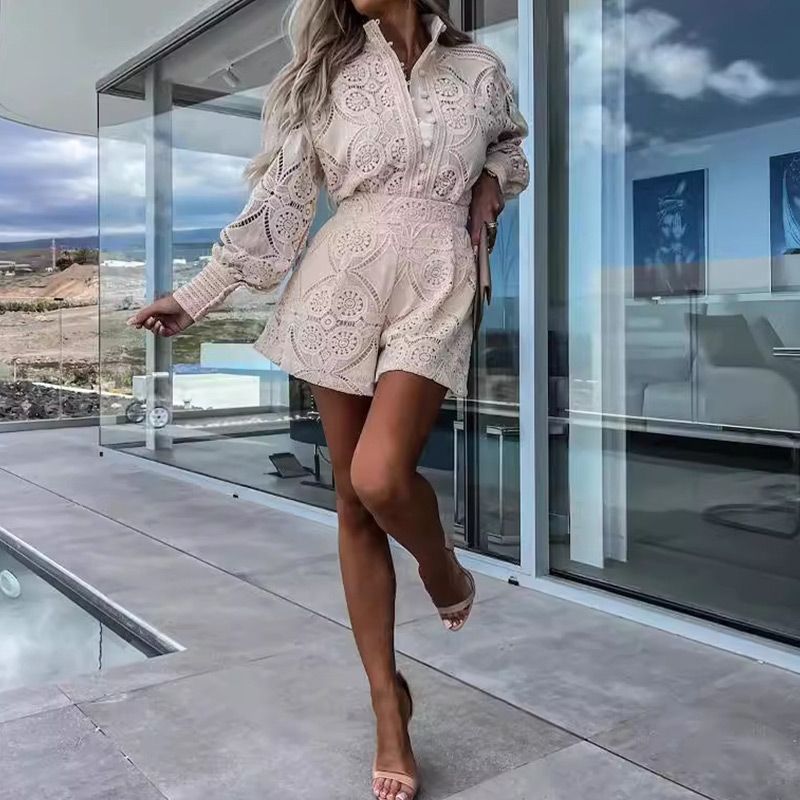 Lässiges, elegantes 2-teiliges Spitzen-Set für Damen mit Button-Down-Shirt und Shorts