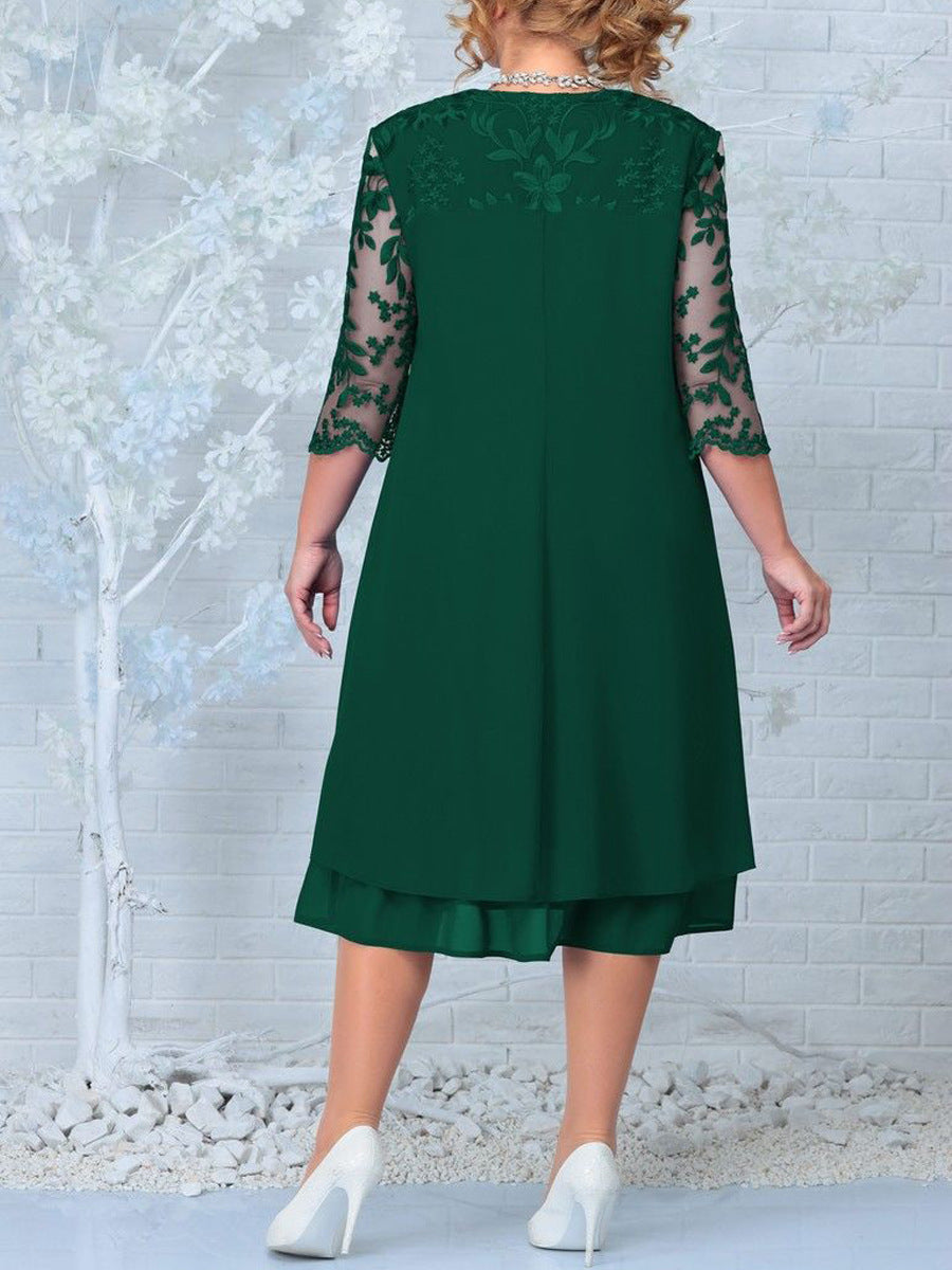 Damenkleid aus besticktem Chiffon mit Rundhalsausschnitt