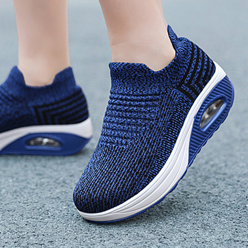 Luftgepolsterte Slip-On-Sneakers für Frauen