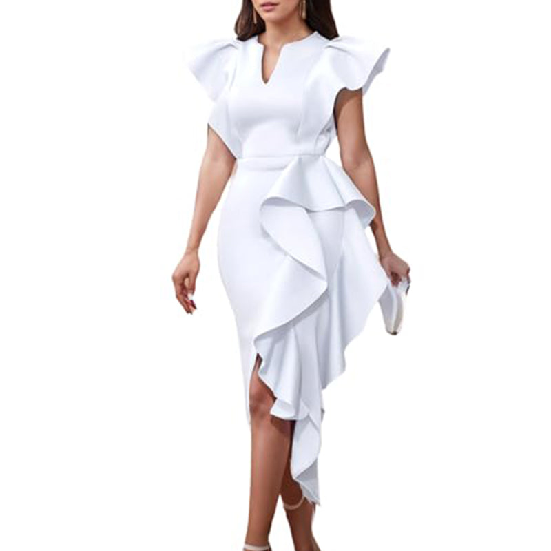 Elegantes Slim Fit Kleid mit Rüschen und High-Low-Saum