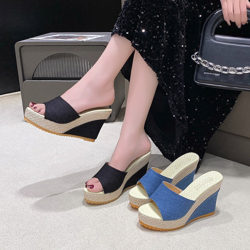 Damen-Sandalen mit offener Spitze und Blumenmuster