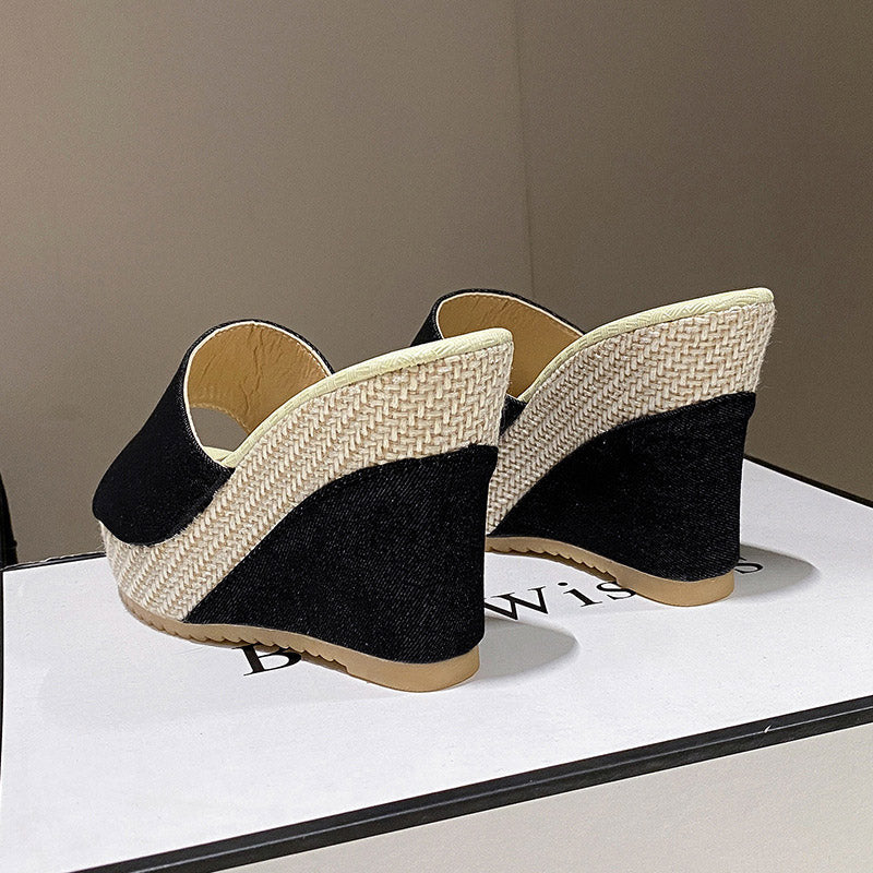 Damen-Sandalen mit offener Spitze und Blumenmuster