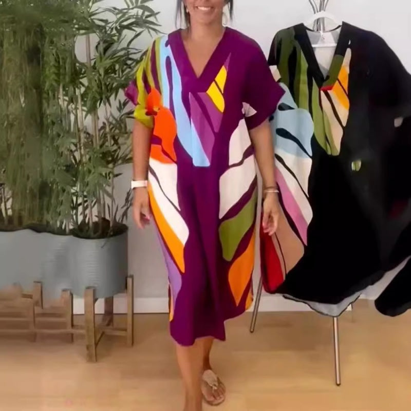 Bedrucktes Kleid mit V-Ausschnitt und kurzen Ärmeln für Damen