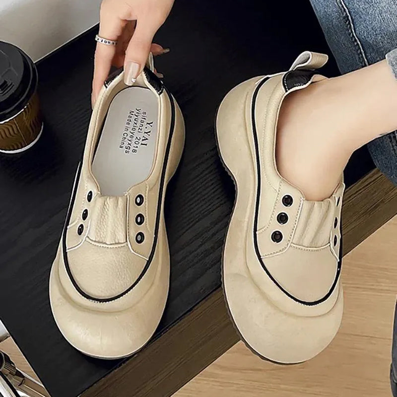 Slipper mit dicker Sohle für Damen