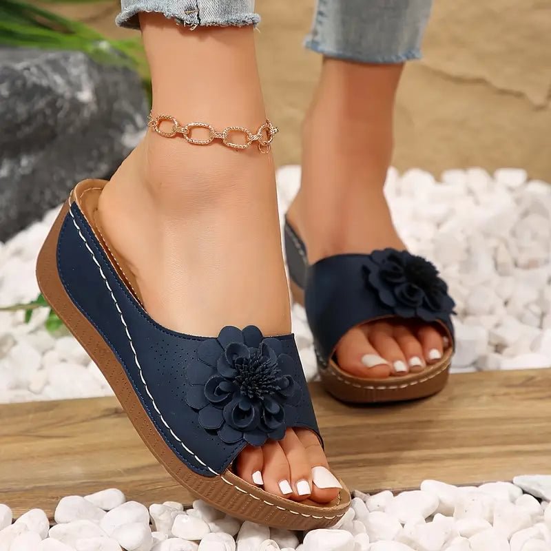 Damen bequeme Slip-On Sandalen mit Blumenverzierung