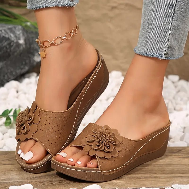 Damen bequeme Slip-On Sandalen mit Blumenverzierung