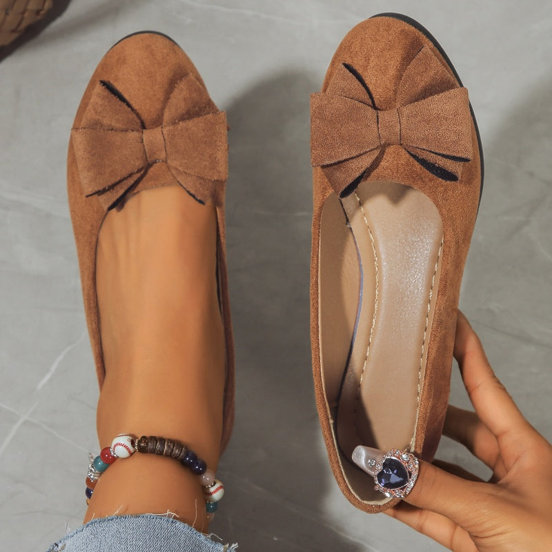 Loafer mit Keilabsatz und Schleifenknopf-Dekor