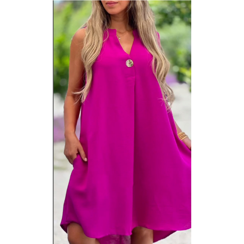Einfarbiges ärmelloses Kleid mit V-Ausschnitt und Knopfverzierung