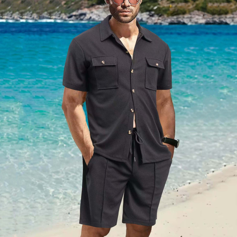 2-teiliges Set aus Kurzarmhemden und kurzen Hosen für Herren