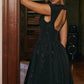 Elegantes Midikleid mit fließendem Korsett