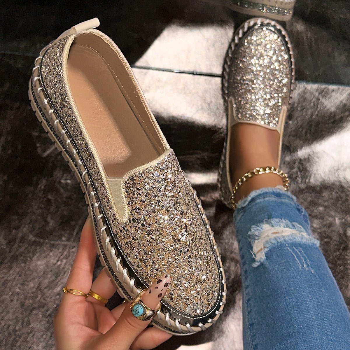 Lässige, bequeme Slipper für Damen