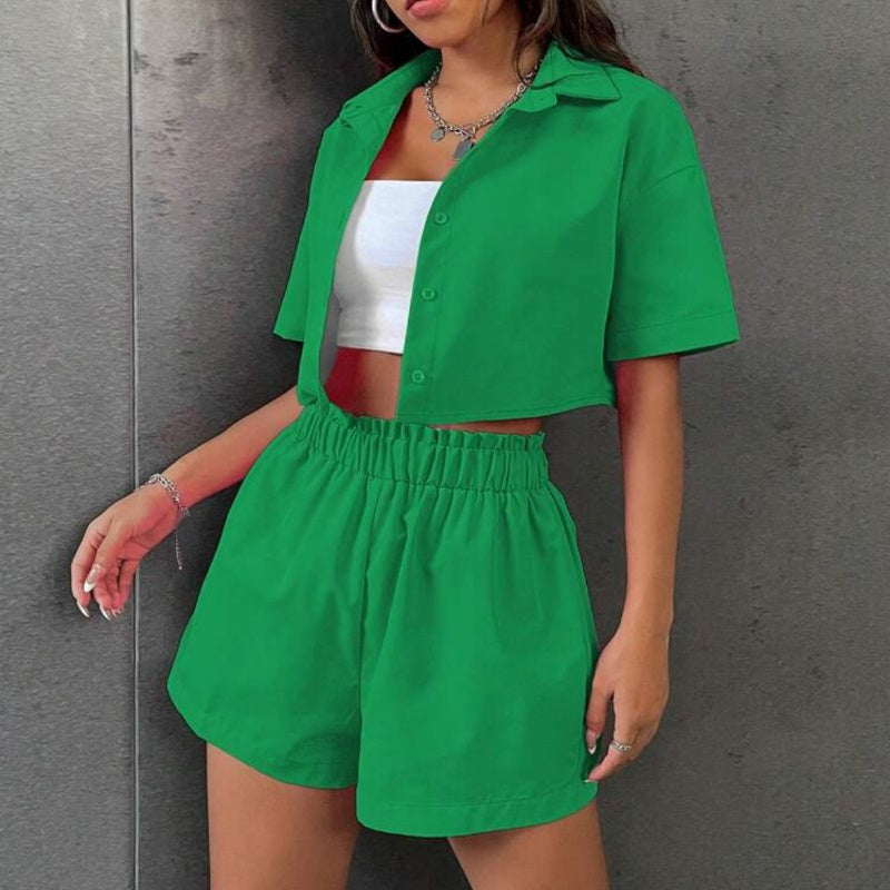 Kurzes Button-Down-Shirt und Shorts-Set für Damen