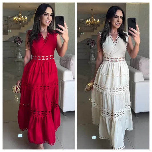 Ärmelloses Kleid mit V-Ausschnitt und Cut-Out
