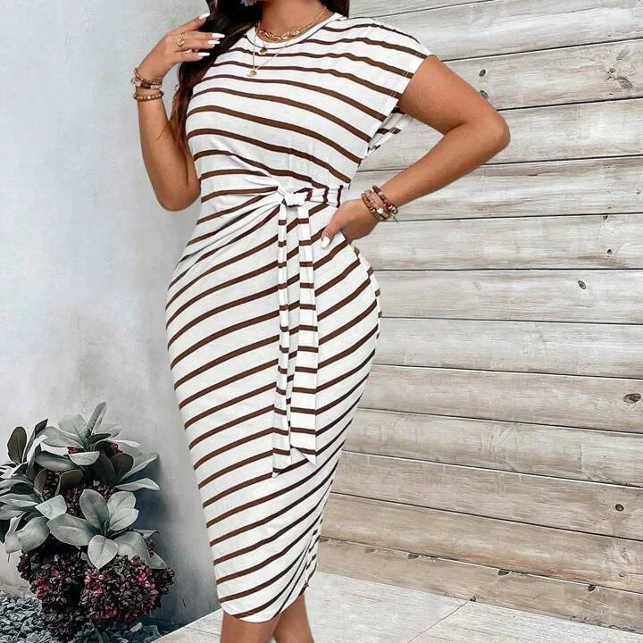 🔥Gestreiftes Kleid mit Bindegürtel für Frauen