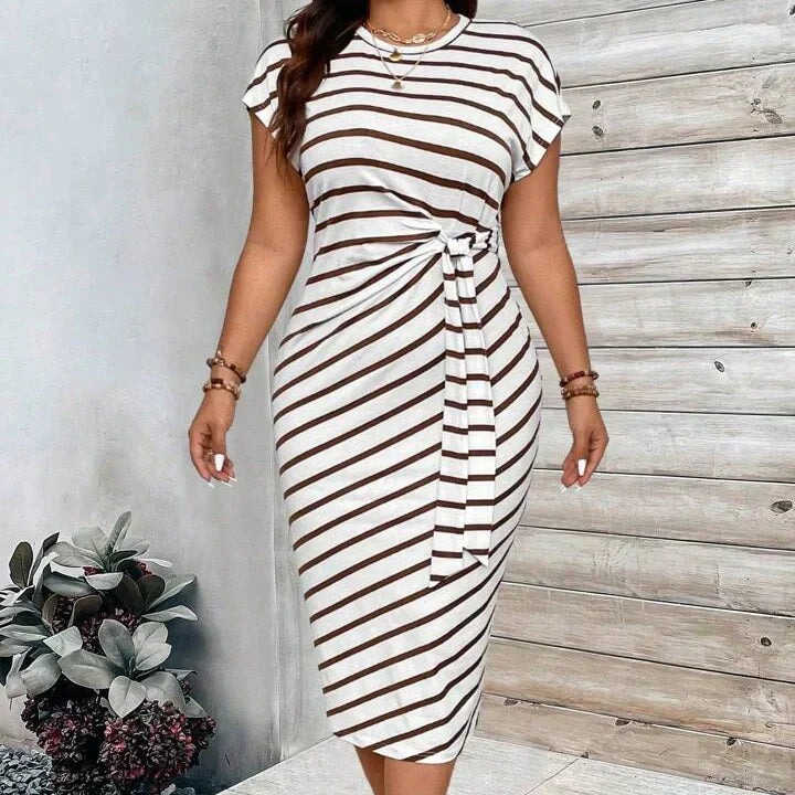🔥Gestreiftes Kleid mit Bindegürtel für Frauen