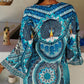 Damenkleid mit V-Ausschnitt und langen Ärmeln im Bohemian-Print