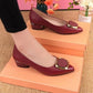 Damenschuhe mit niedrigem Absatz und flacher, spitzer Zehenpartie