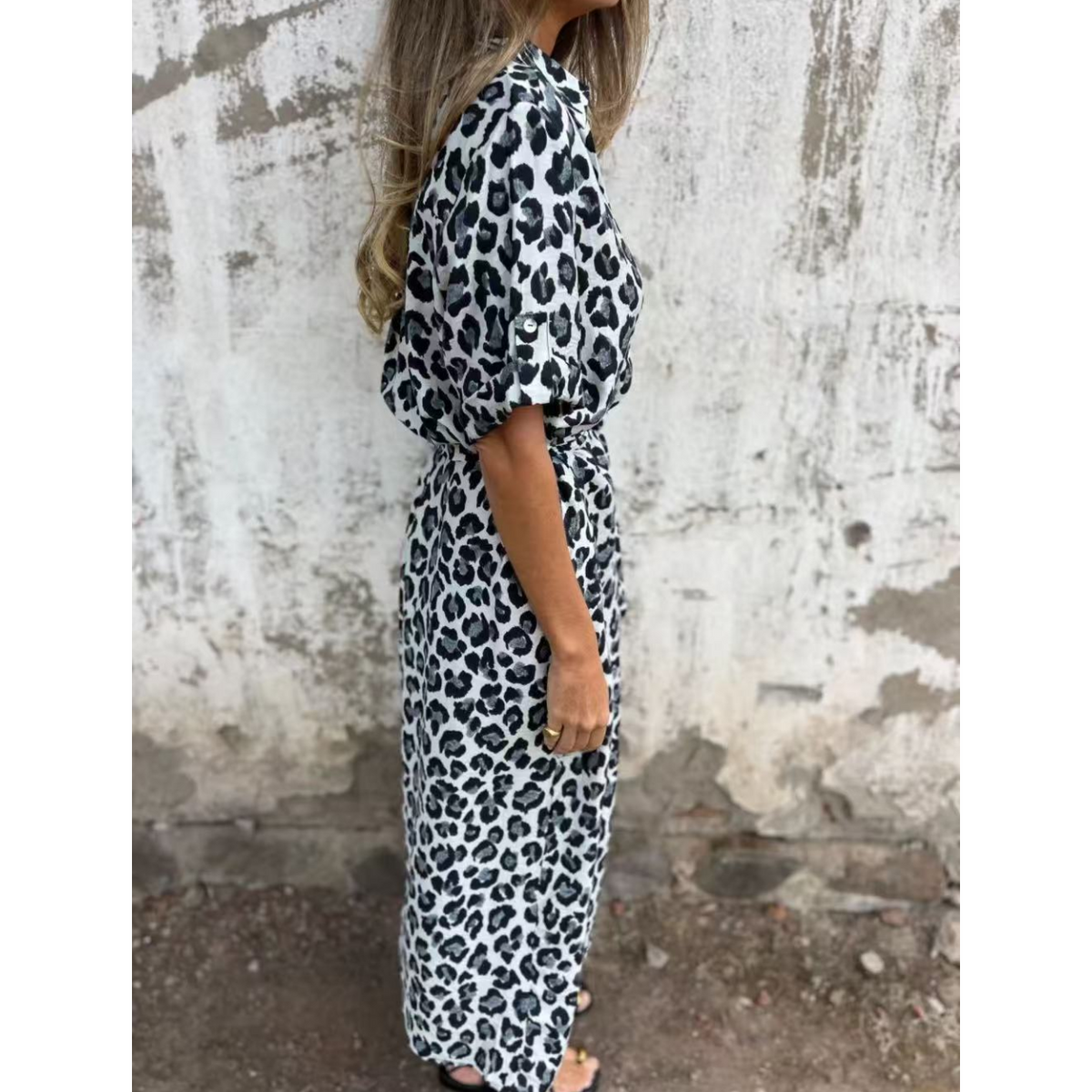V-Neck Leopard Print Maxi Dress👗