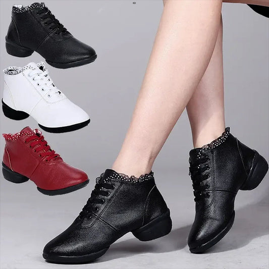 Damen-Stiefeletten mit Spitzenbesatz